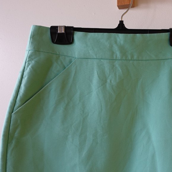 J.Crew Factory Cotton Double Serge Bright Mint Pencil skirt 0 - Picture 3 of 13